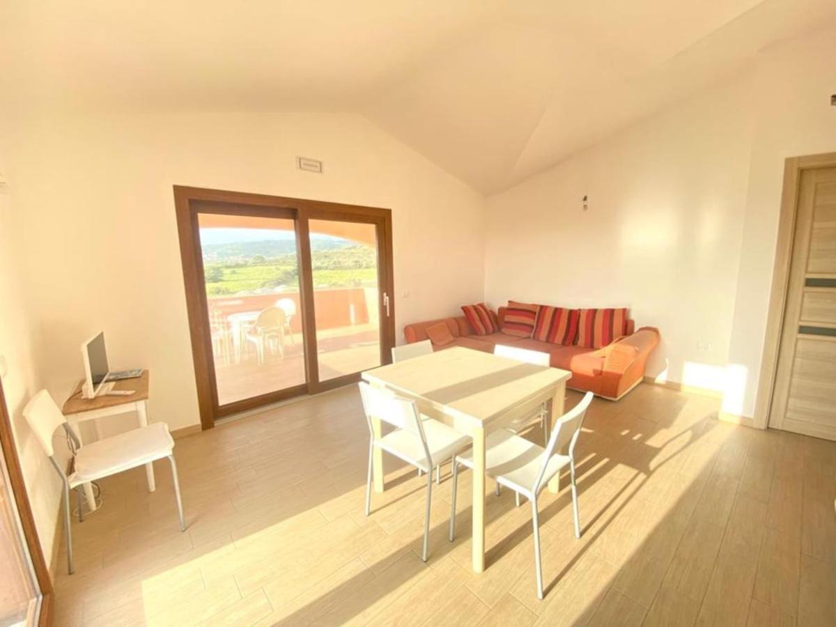 Nibbaru Apartment Budoni Exterior photo